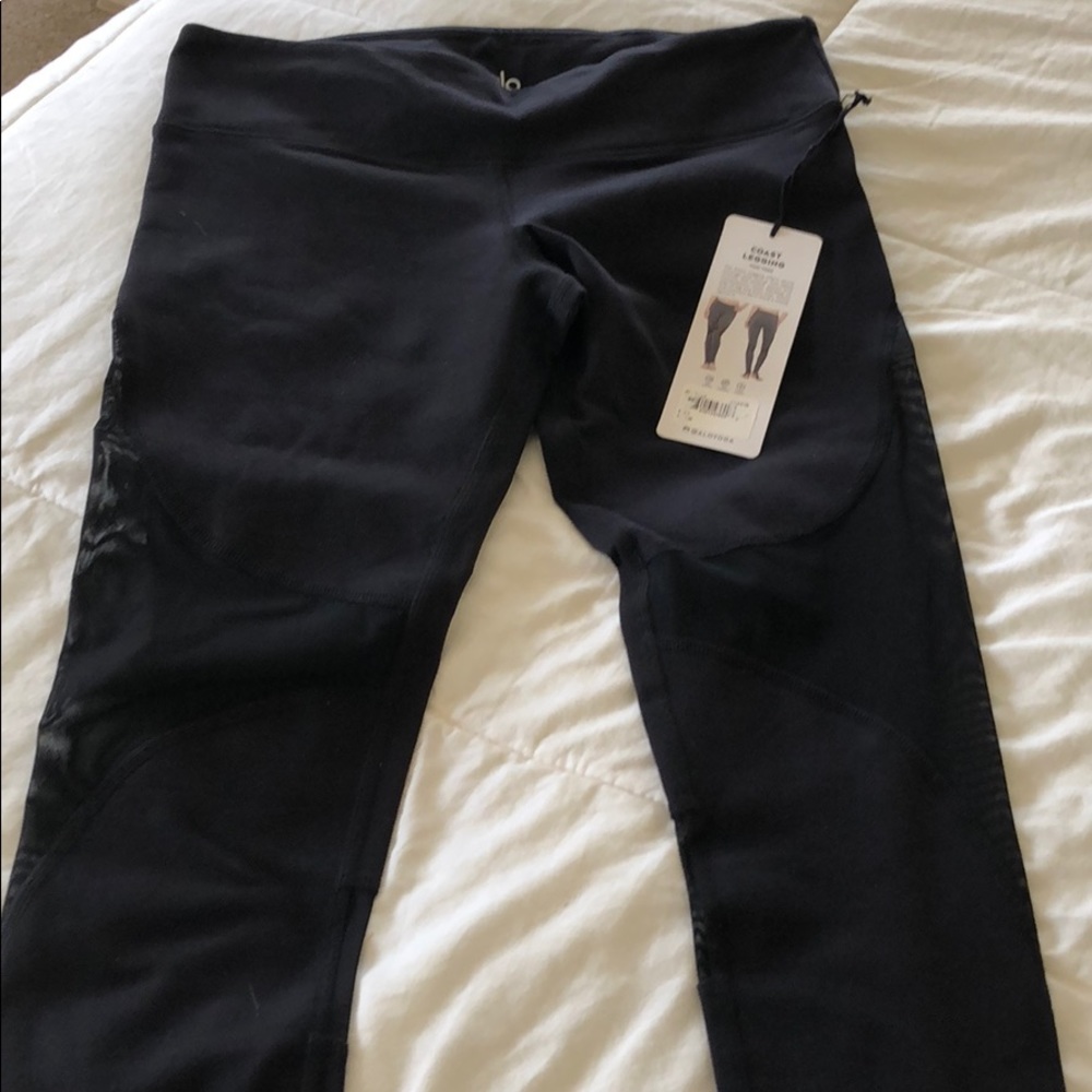 Alo Leggings